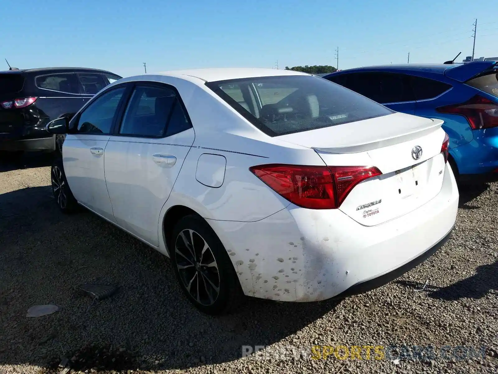 3 Photograph of a damaged car 5YFBURHE9KP859243 TOYOTA COROLLA 2019