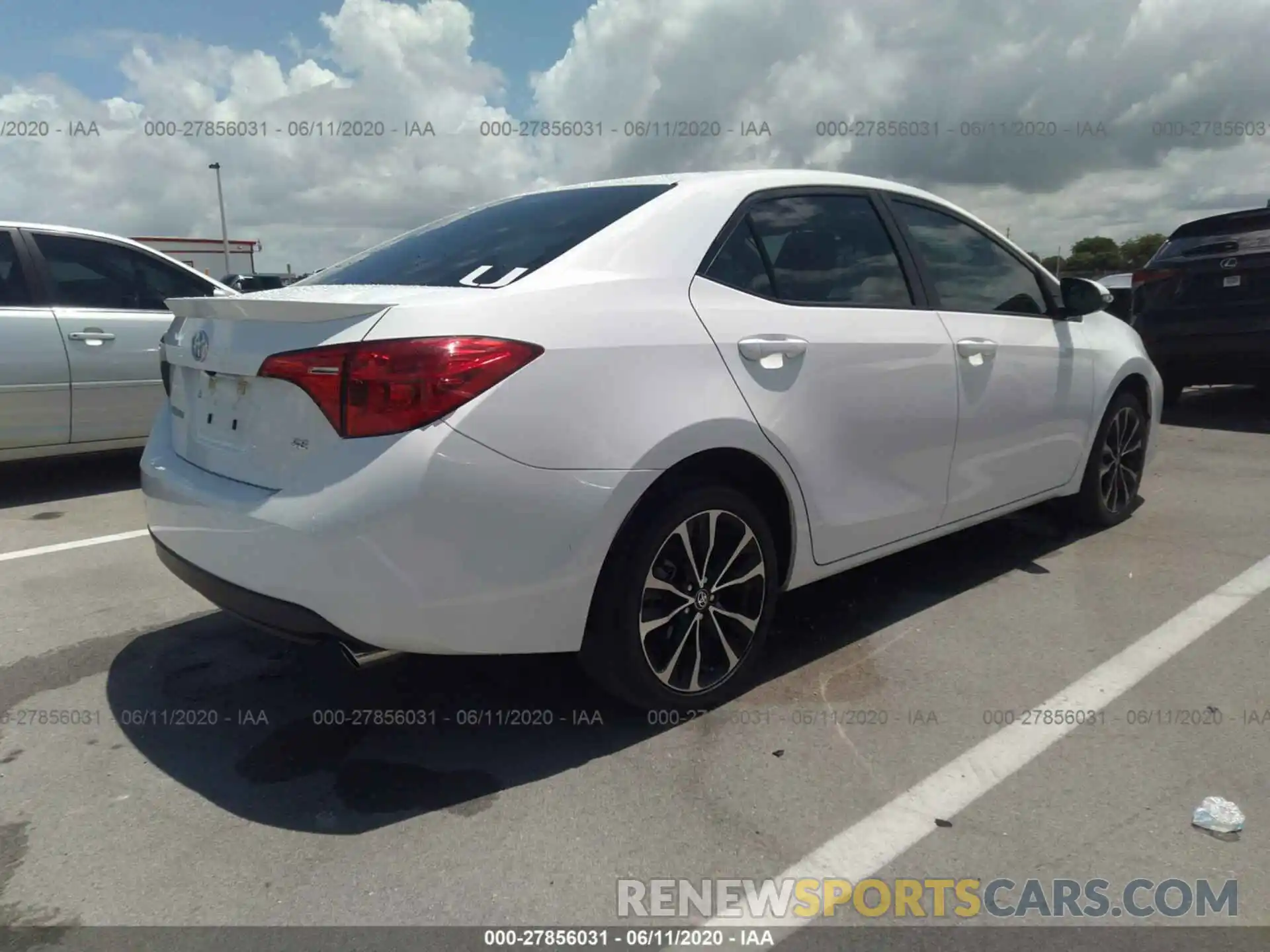 4 Photograph of a damaged car 5YFBURHE9KP859324 TOYOTA COROLLA 2019