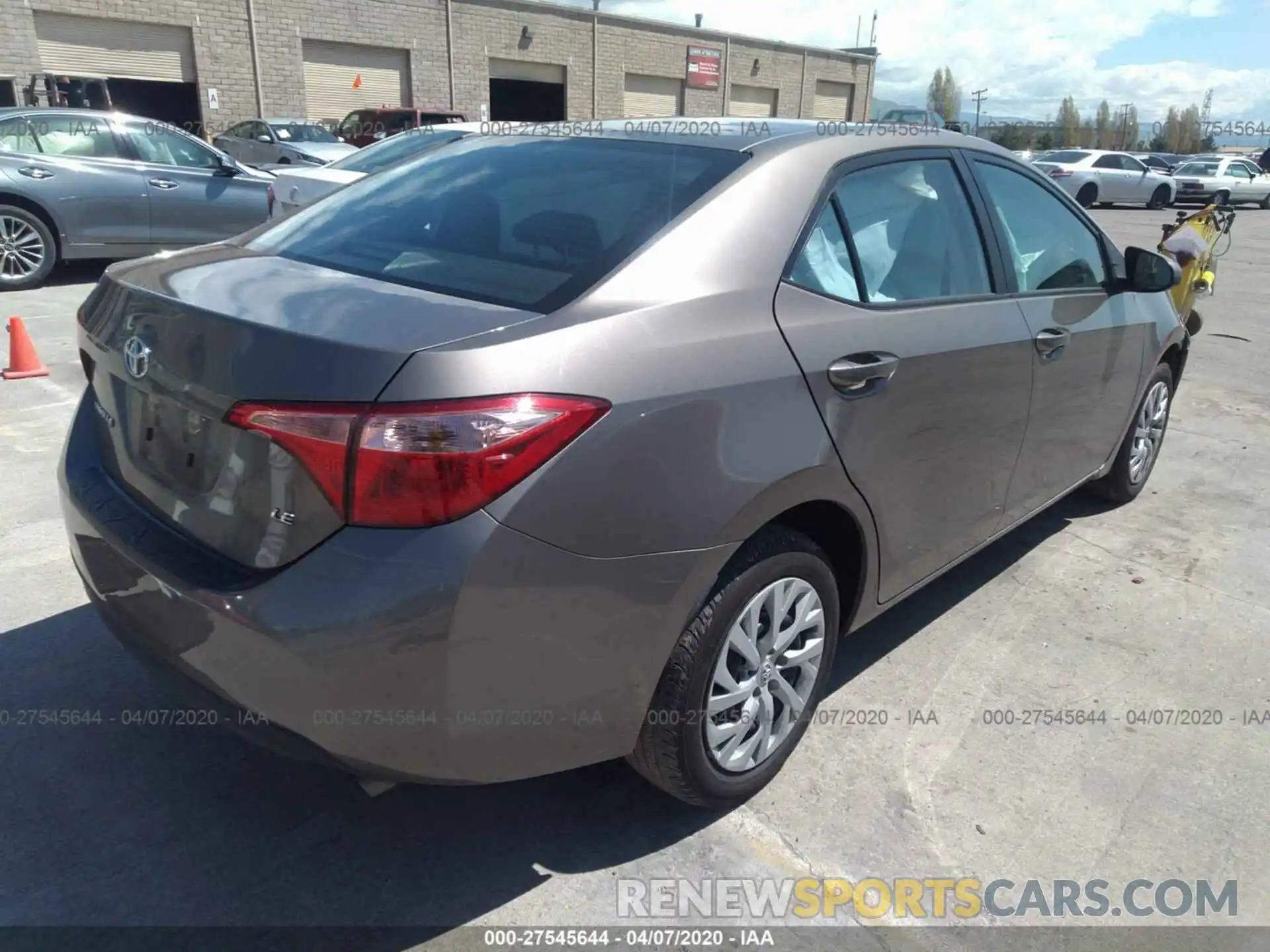 4 Photograph of a damaged car 5YFBURHE9KP861168 TOYOTA COROLLA 2019