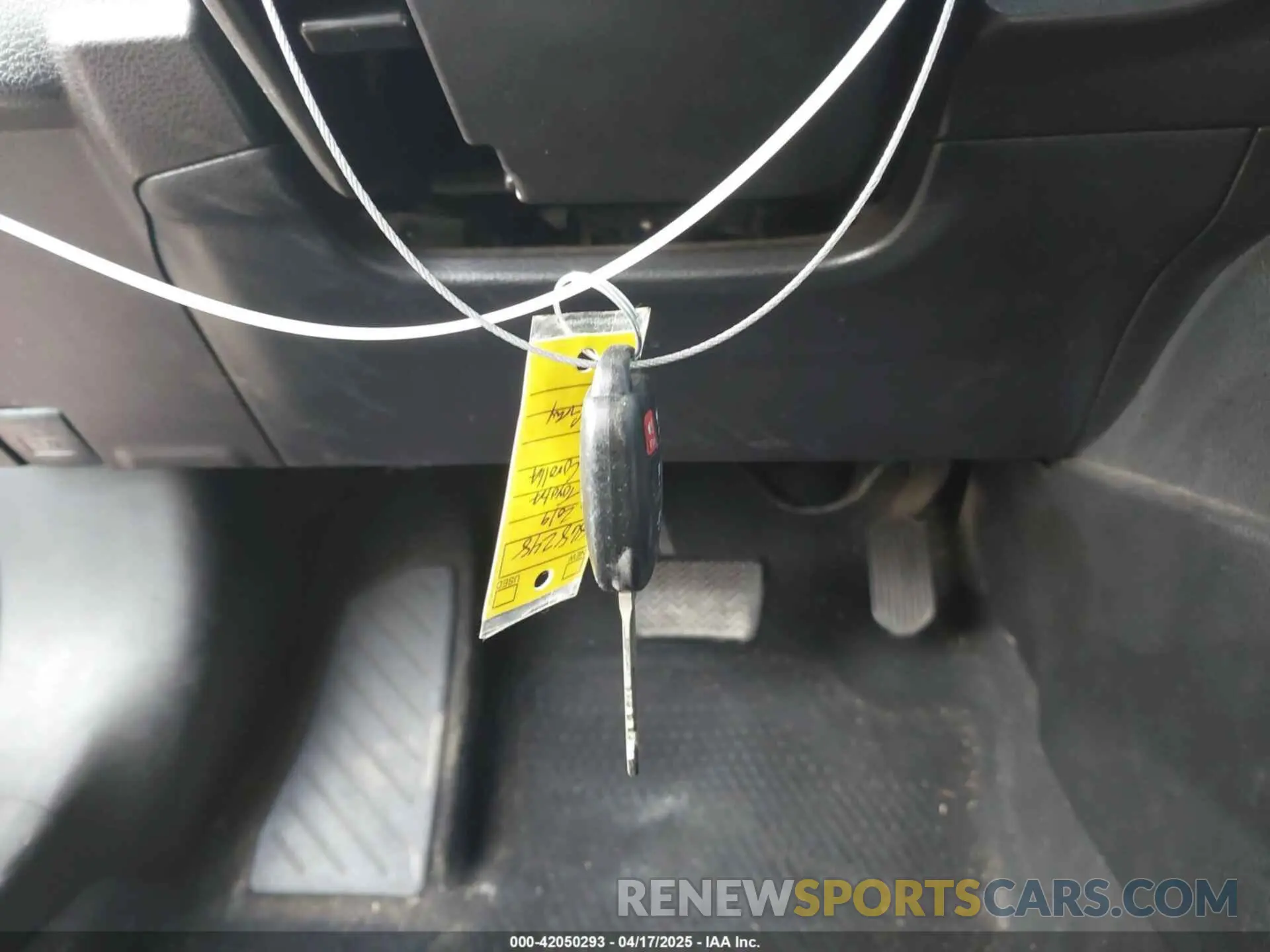 11 Photograph of a damaged car 5YFBURHE9KP868248 TOYOTA COROLLA 2019