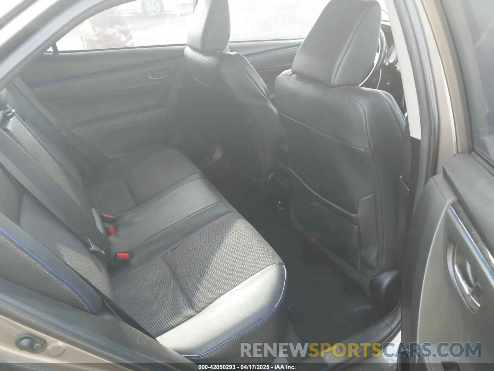 8 Photograph of a damaged car 5YFBURHE9KP868248 TOYOTA COROLLA 2019