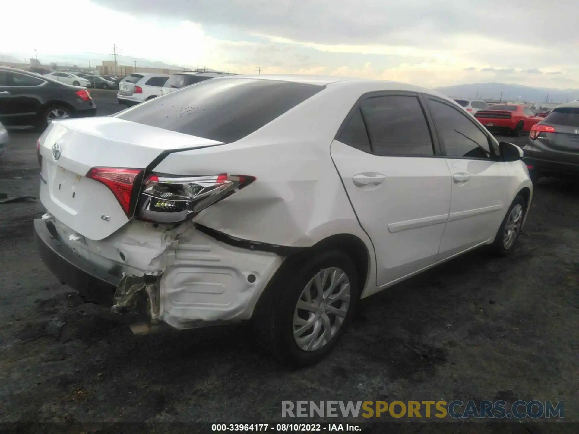 4 Photograph of a damaged car 5YFBURHE9KP869478 TOYOTA COROLLA 2019