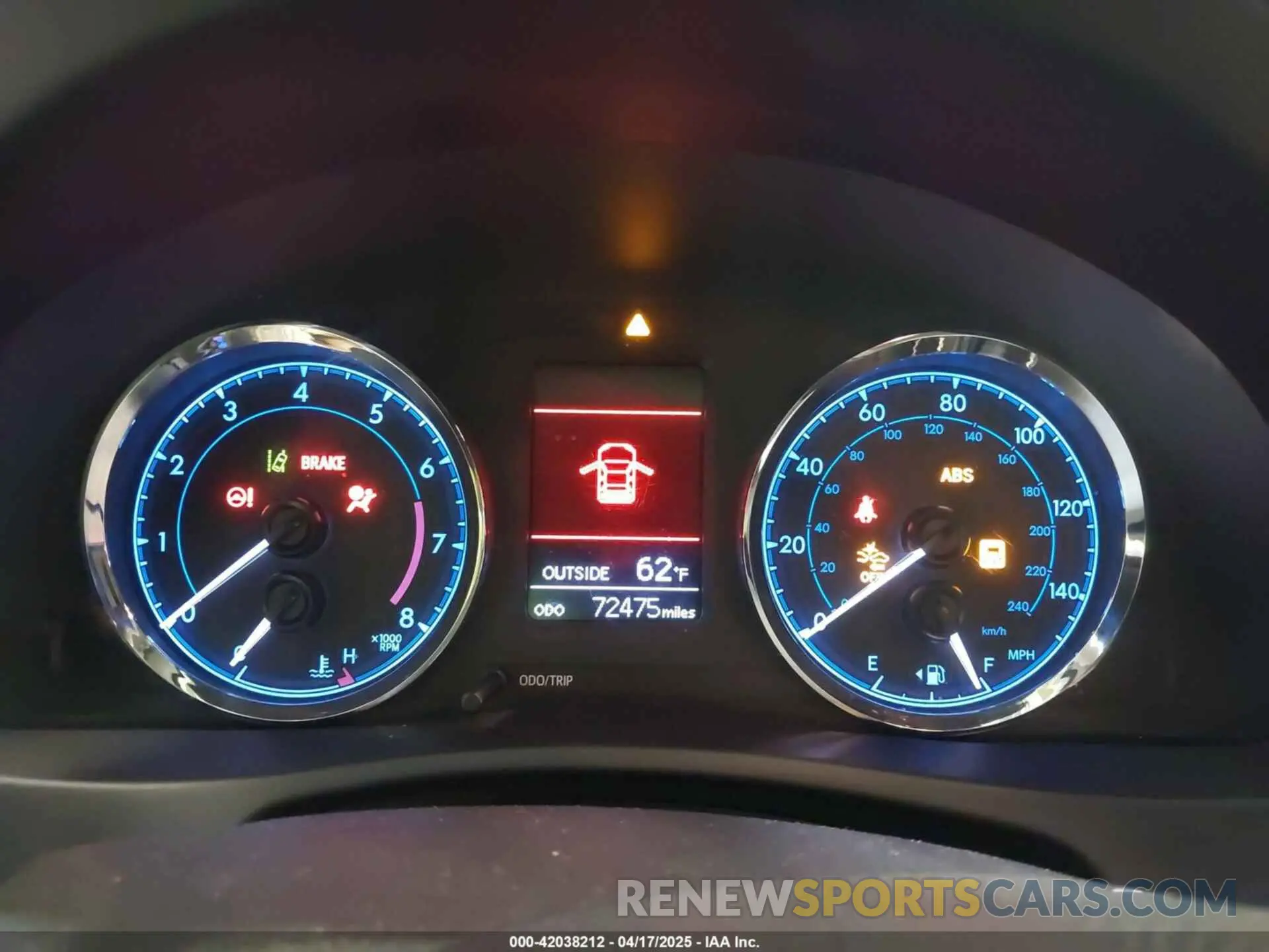 7 Photograph of a damaged car 5YFBURHE9KP871926 TOYOTA COROLLA 2019