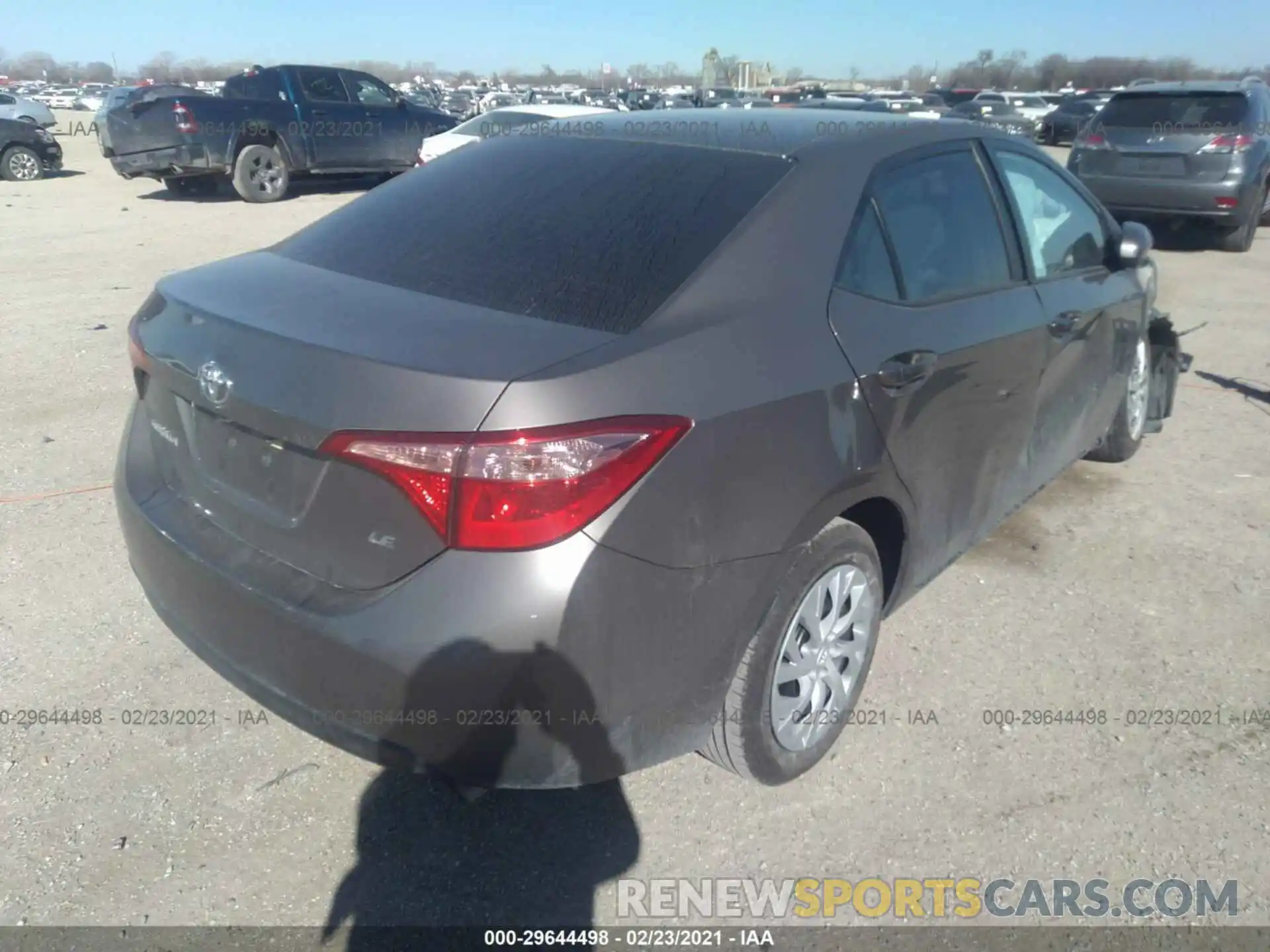 4 Photograph of a damaged car 5YFBURHE9KP875300 TOYOTA COROLLA 2019