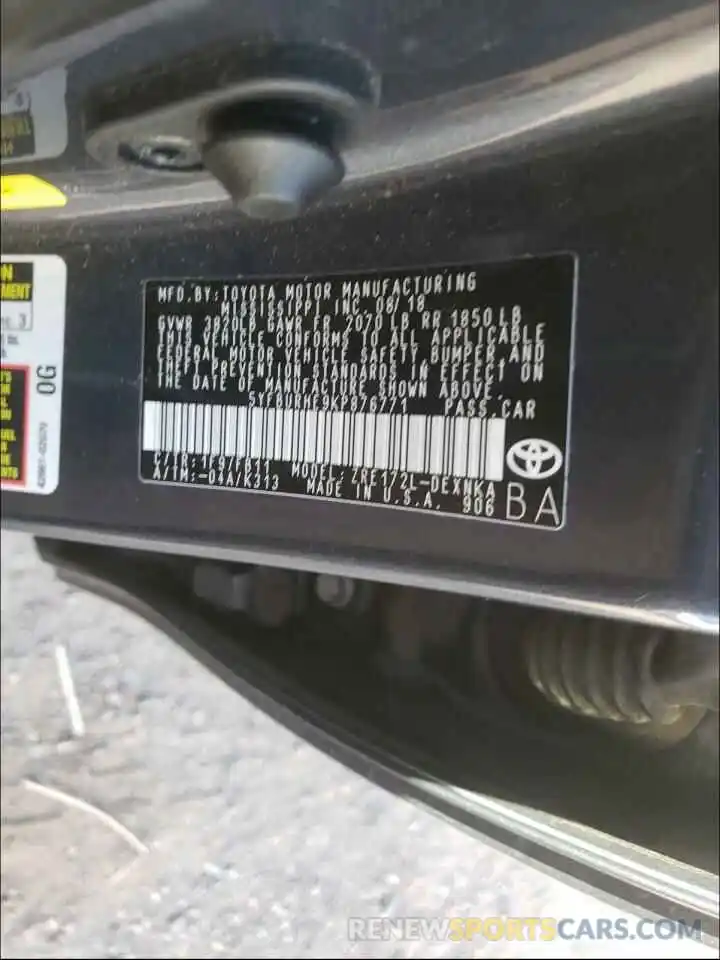 10 Photograph of a damaged car 5YFBURHE9KP876771 TOYOTA COROLLA 2019