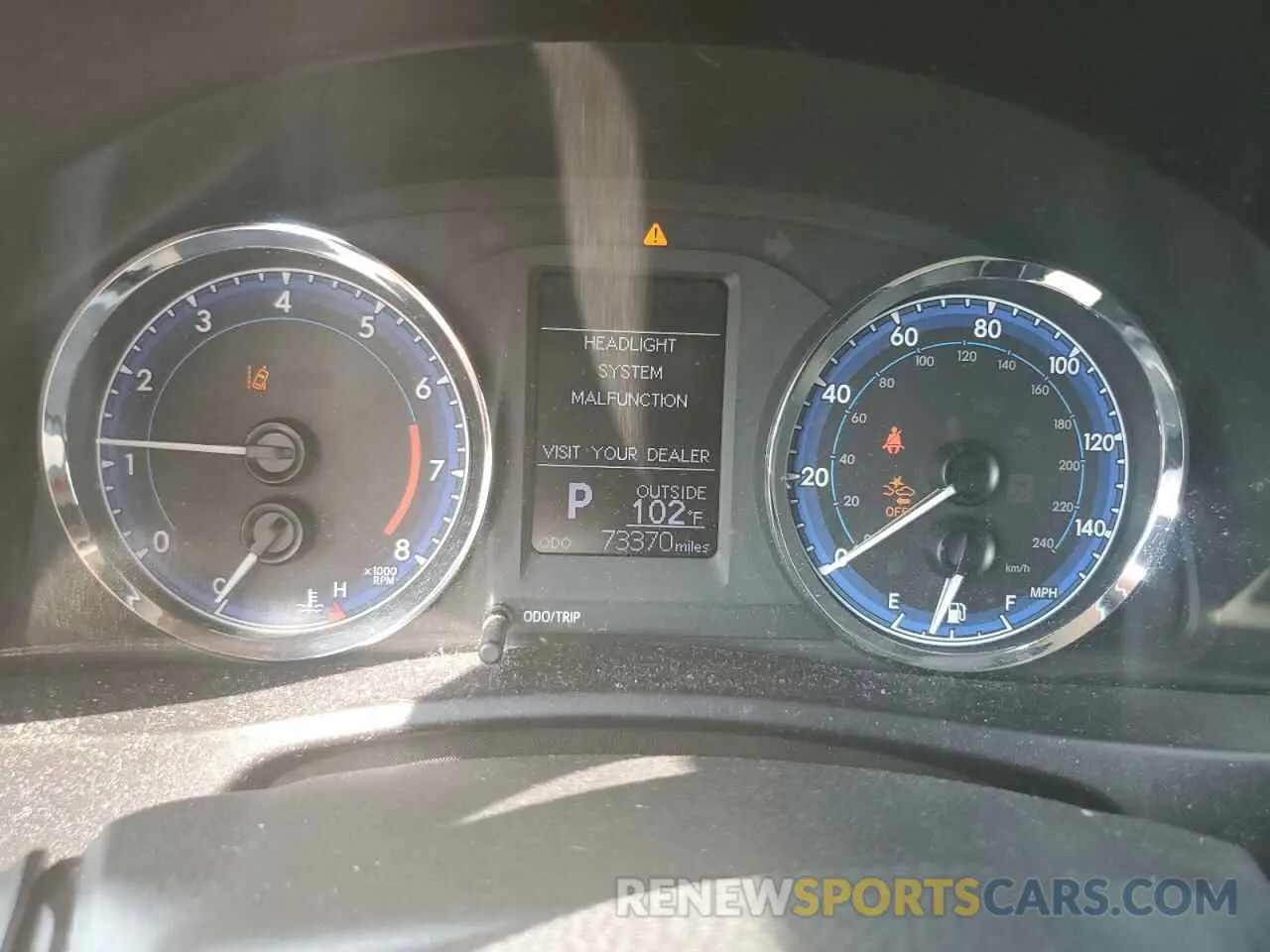 9 Photograph of a damaged car 5YFBURHE9KP877872 TOYOTA COROLLA 2019