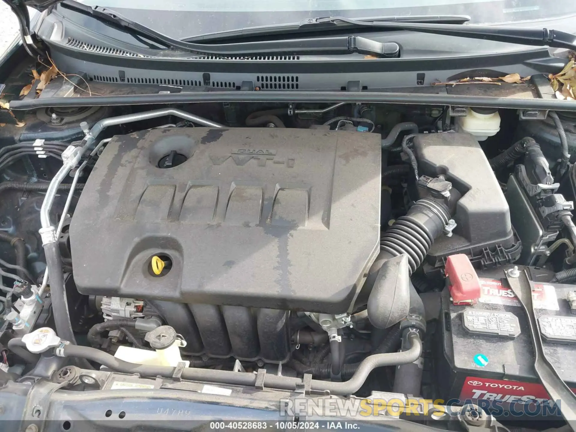 10 Photograph of a damaged car 5YFBURHE9KP880156 TOYOTA COROLLA 2019