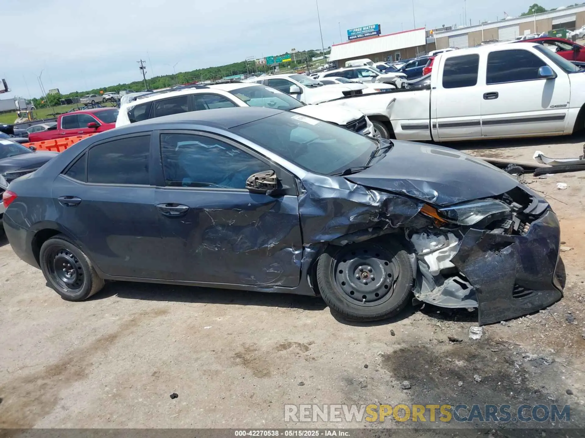 13 Photograph of a damaged car 5YFBURHE9KP880514 TOYOTA COROLLA 2019