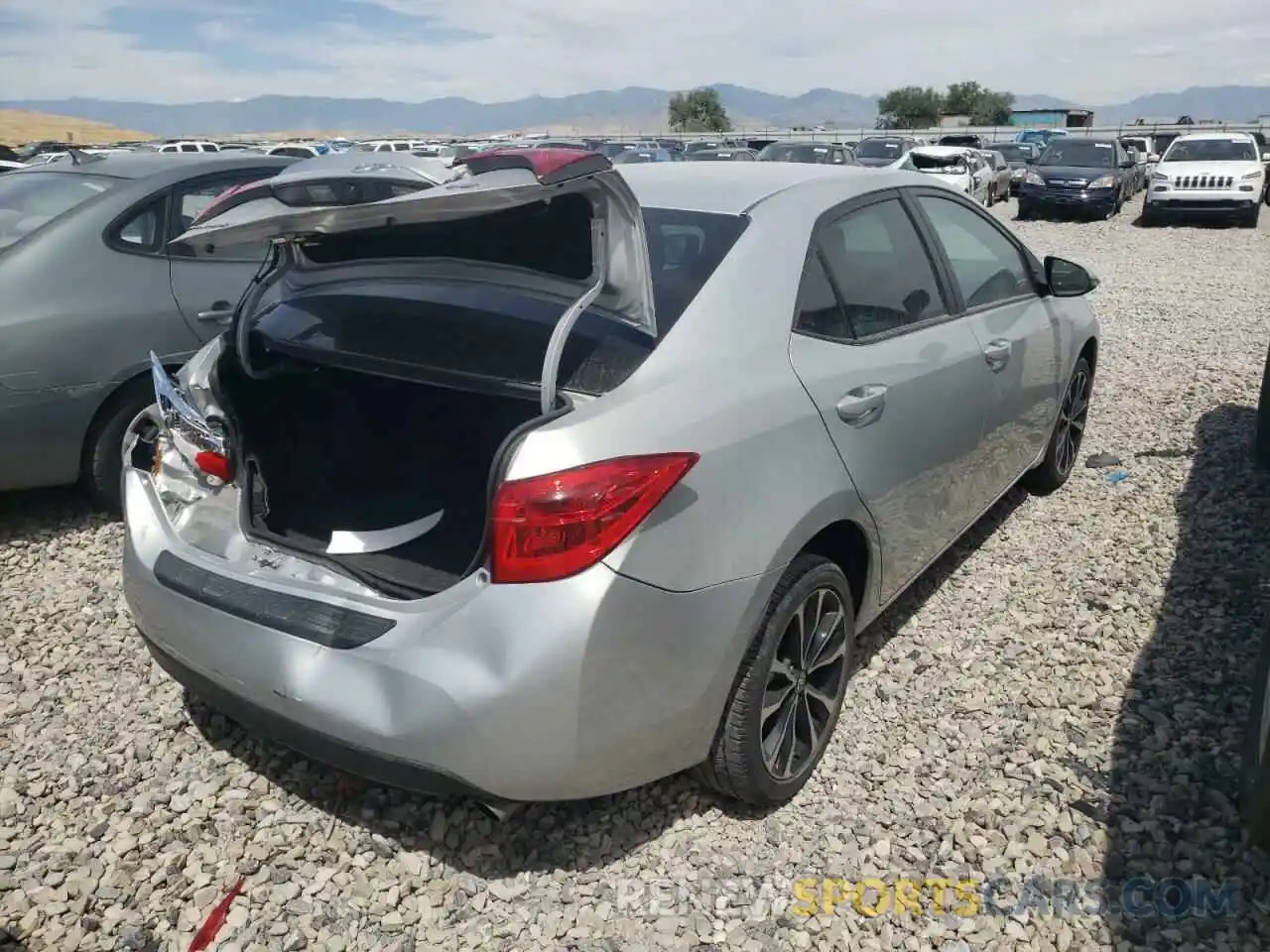 4 Photograph of a damaged car 5YFBURHE9KP883686 TOYOTA COROLLA 2019