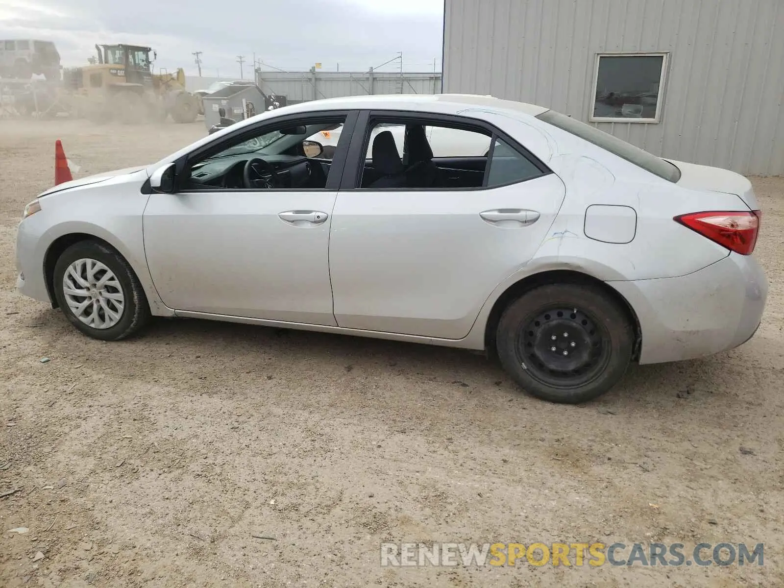 9 Photograph of a damaged car 5YFBURHE9KP885065 TOYOTA COROLLA 2019