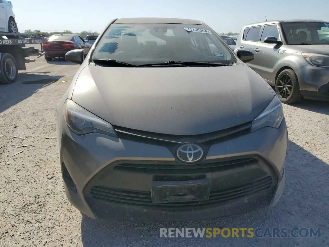 5 Photograph of a damaged car 5YFBURHE9KP886121 TOYOTA COROLLA 2019