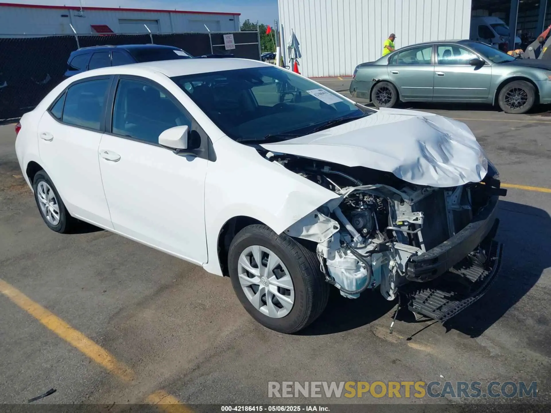 1 Photograph of a damaged car 5YFBURHE9KP886264 TOYOTA COROLLA 2019