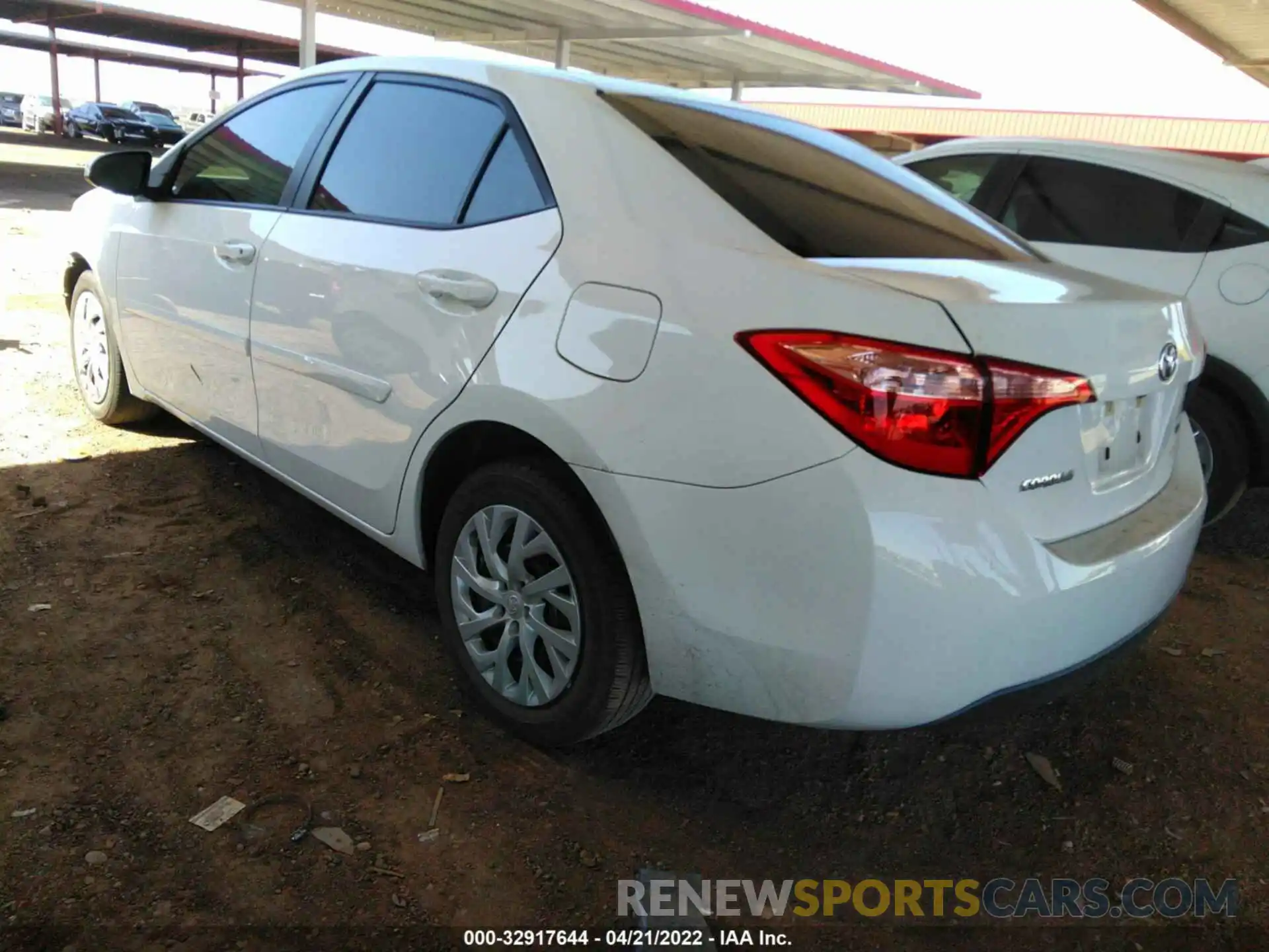 3 Photograph of a damaged car 5YFBURHE9KP888421 TOYOTA COROLLA 2019