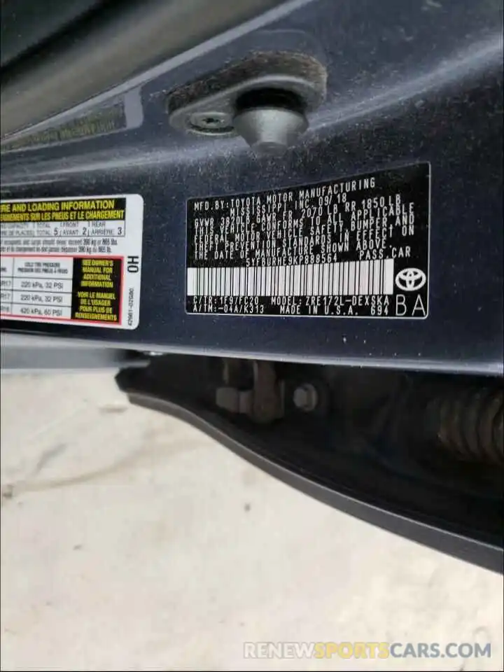 10 Photograph of a damaged car 5YFBURHE9KP888564 TOYOTA COROLLA 2019