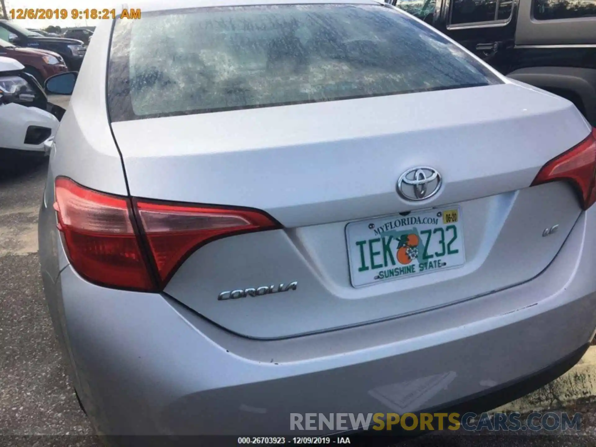 6 Photograph of a damaged car 5YFBURHE9KP891495 TOYOTA COROLLA 2019