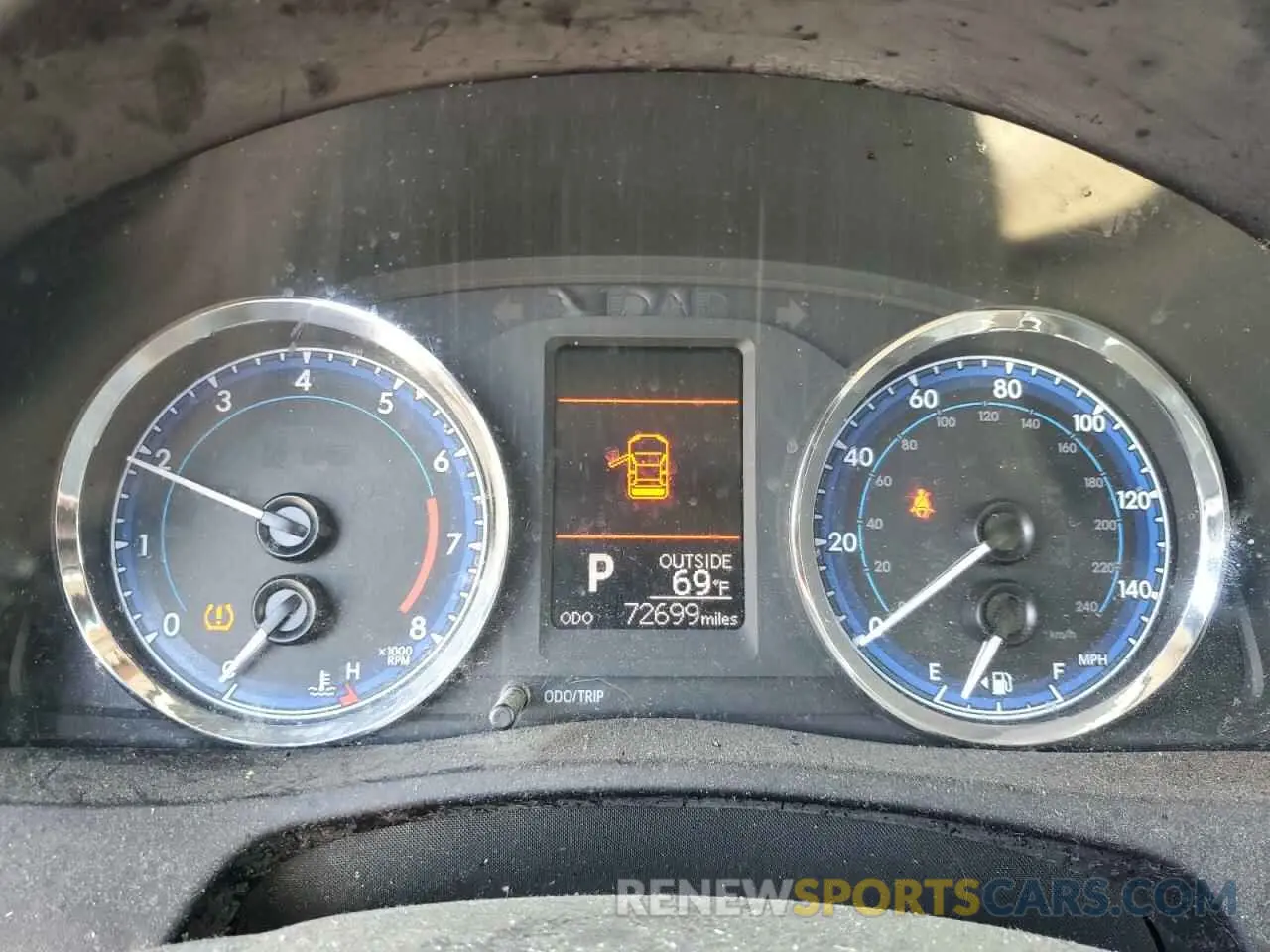 9 Photograph of a damaged car 5YFBURHE9KP893649 TOYOTA COROLLA 2019