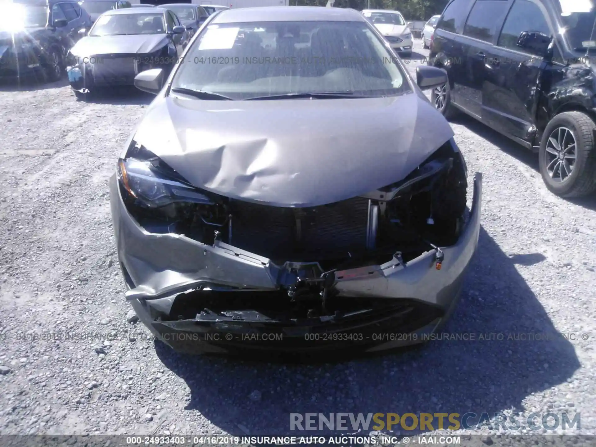 6 Photograph of a damaged car 5YFBURHE9KP895885 TOYOTA COROLLA 2019