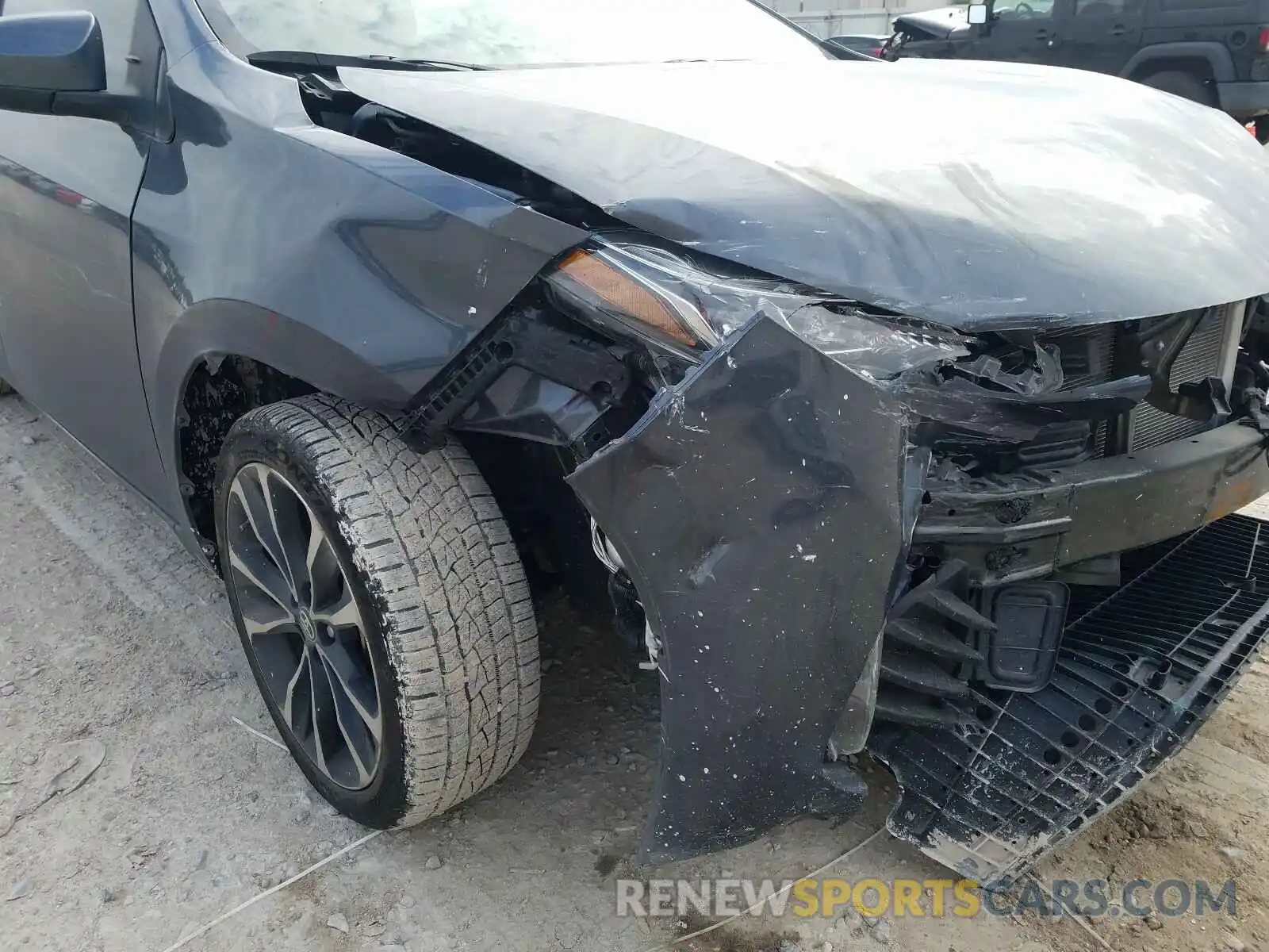 9 Photograph of a damaged car 5YFBURHE9KP897359 TOYOTA COROLLA 2019