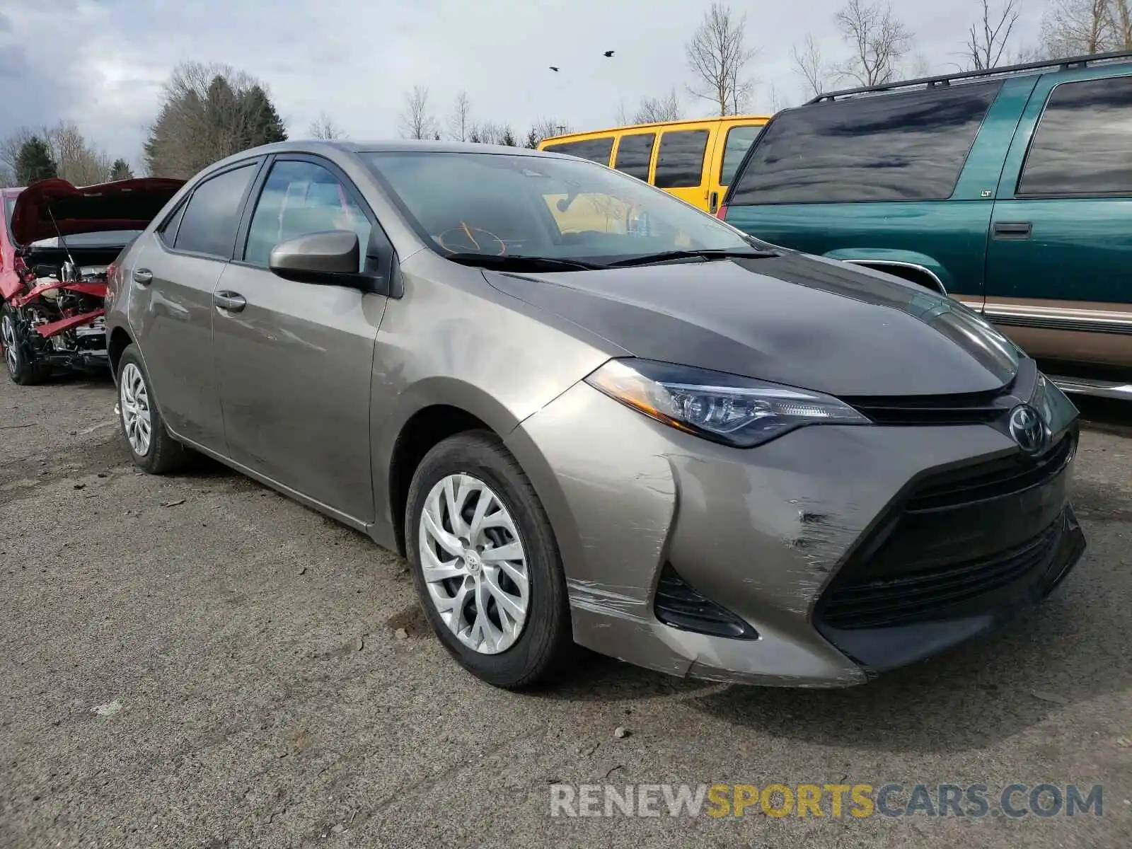 1 Photograph of a damaged car 5YFBURHE9KP898334 TOYOTA COROLLA 2019