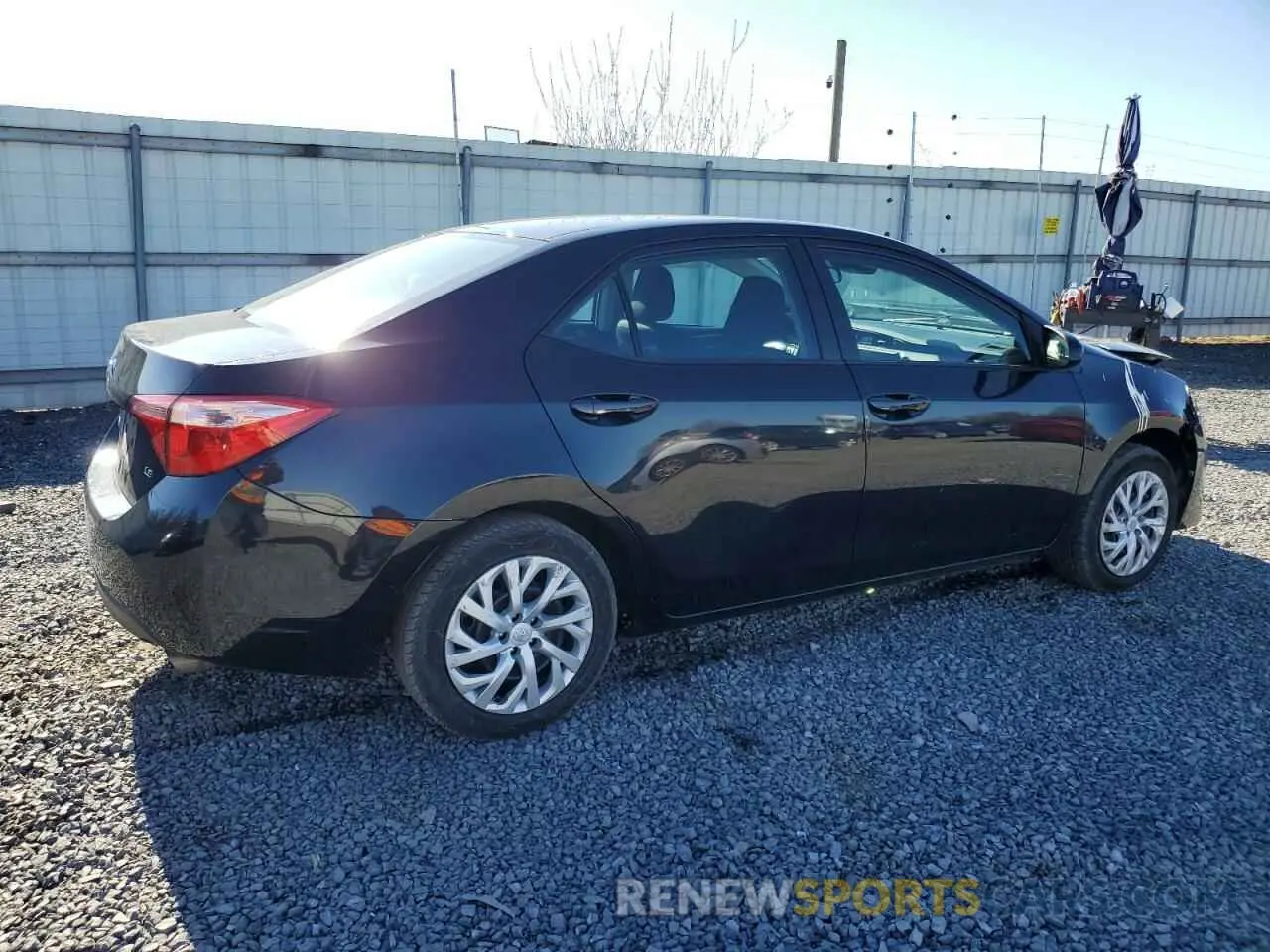 3 Photograph of a damaged car 5YFBURHE9KP898642 TOYOTA COROLLA 2019