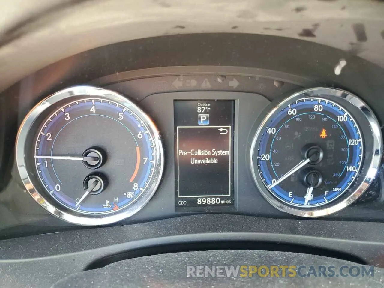 9 Photograph of a damaged car 5YFBURHE9KP899449 TOYOTA COROLLA 2019