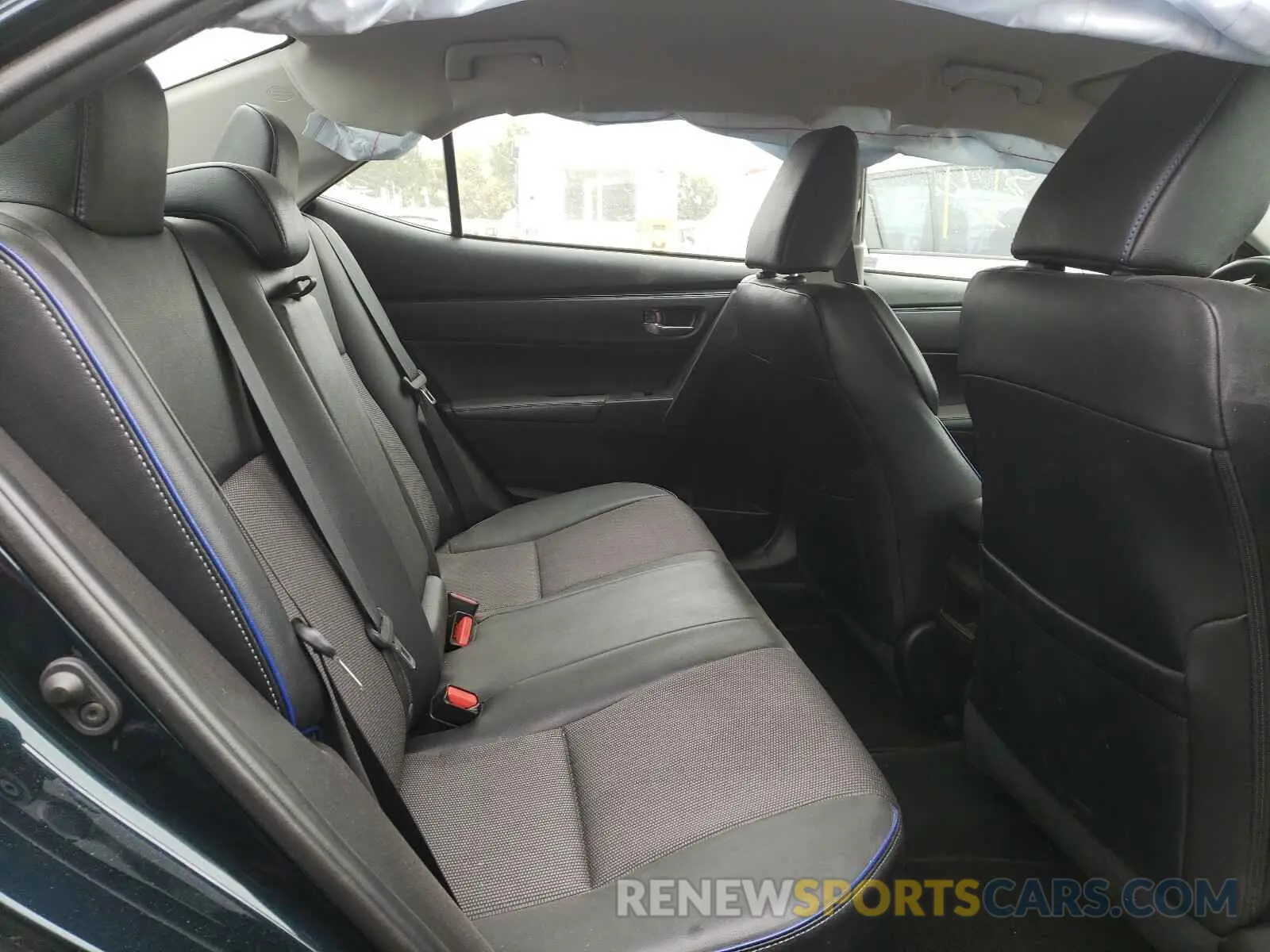 6 Photograph of a damaged car 5YFBURHE9KP900261 TOYOTA COROLLA 2019