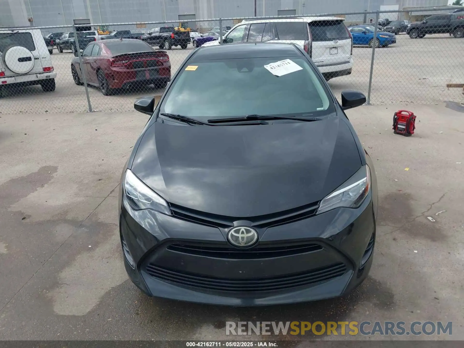 13 Photograph of a damaged car 5YFBURHE9KP901622 TOYOTA COROLLA 2019