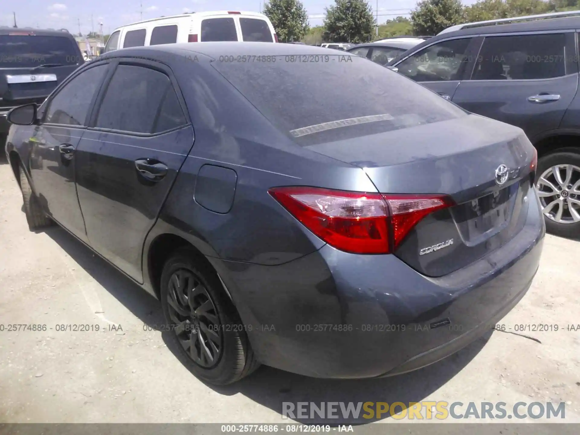 3 Photograph of a damaged car 5YFBURHE9KP902091 TOYOTA COROLLA 2019