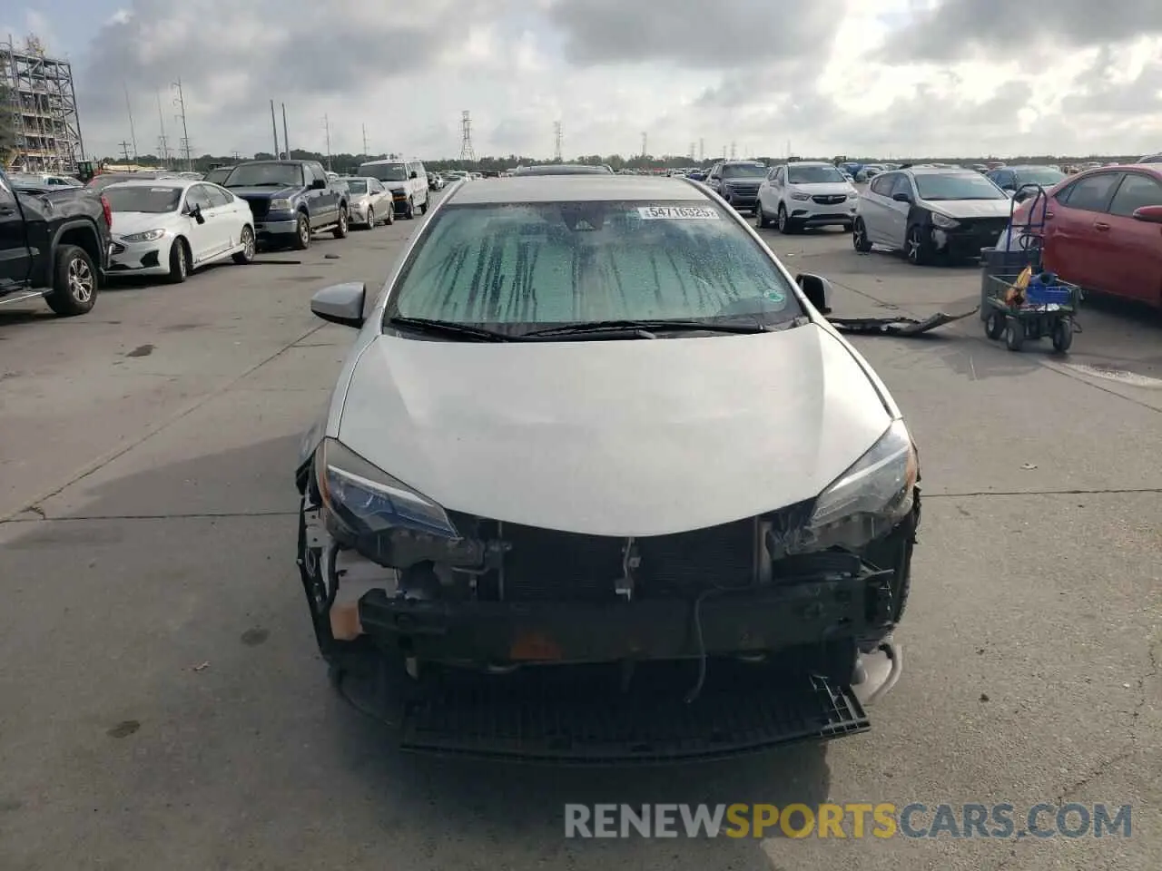 5 Photograph of a damaged car 5YFBURHE9KP909381 TOYOTA COROLLA 2019