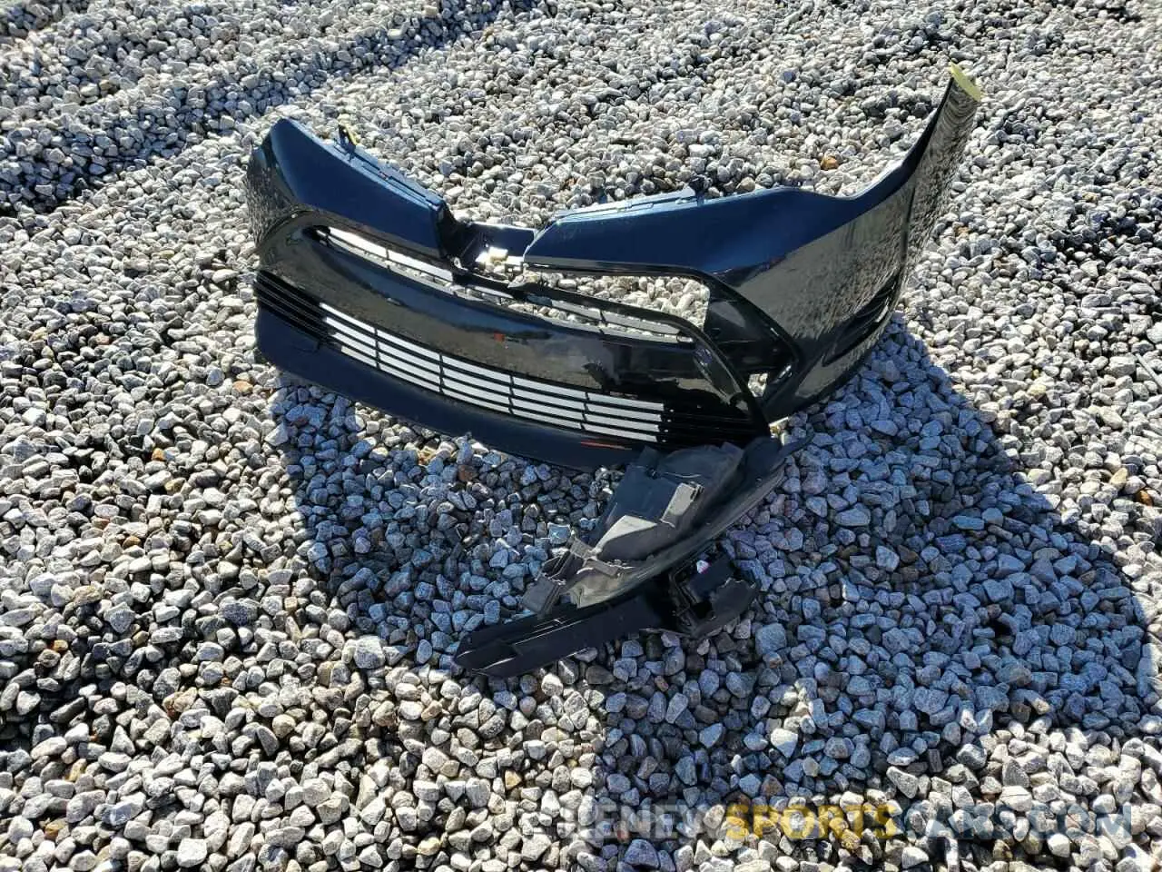 12 Photograph of a damaged car 5YFBURHE9KP909784 TOYOTA COROLLA 2019
