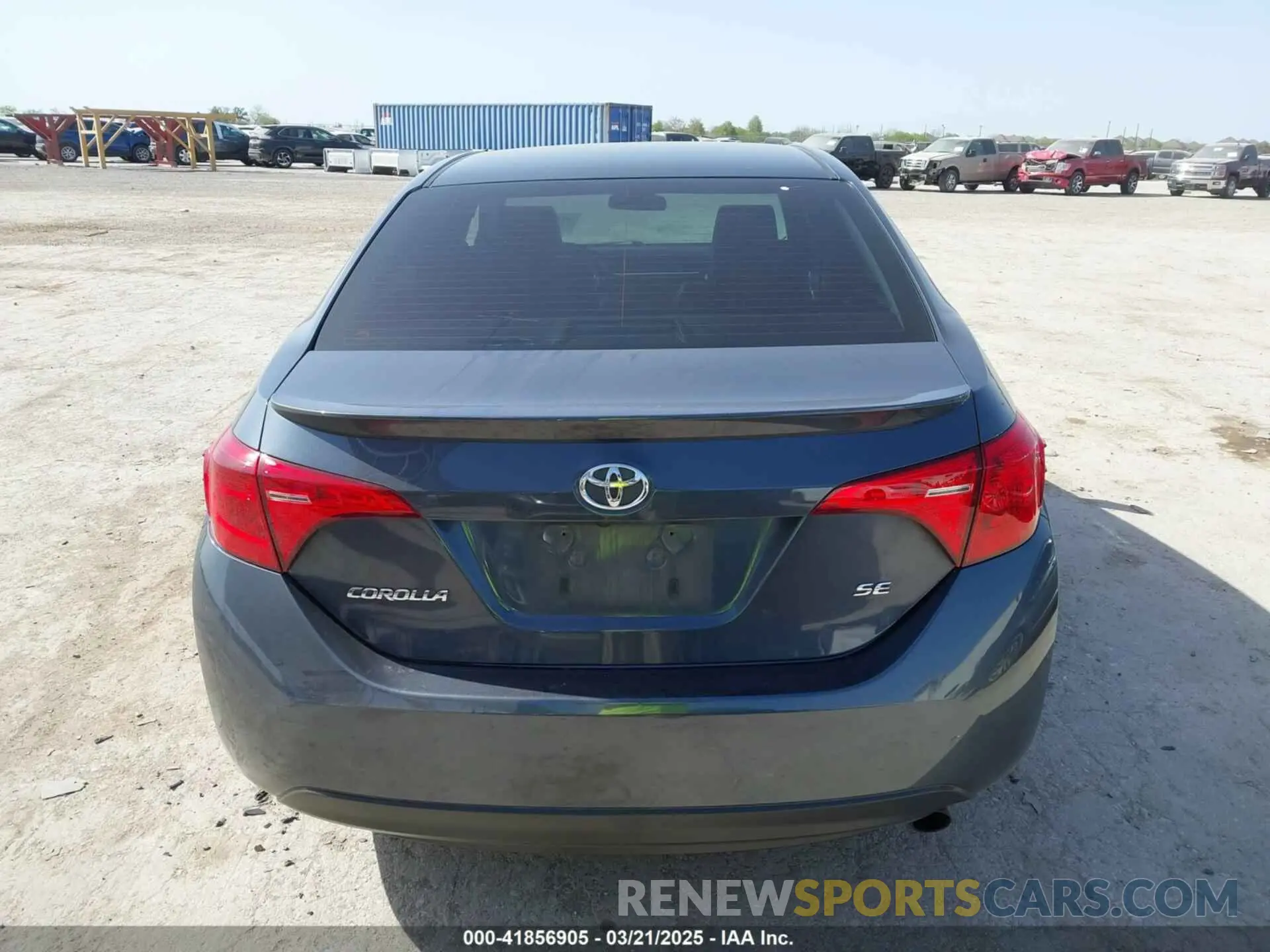 16 Photograph of a damaged car 5YFBURHE9KP910059 TOYOTA COROLLA 2019
