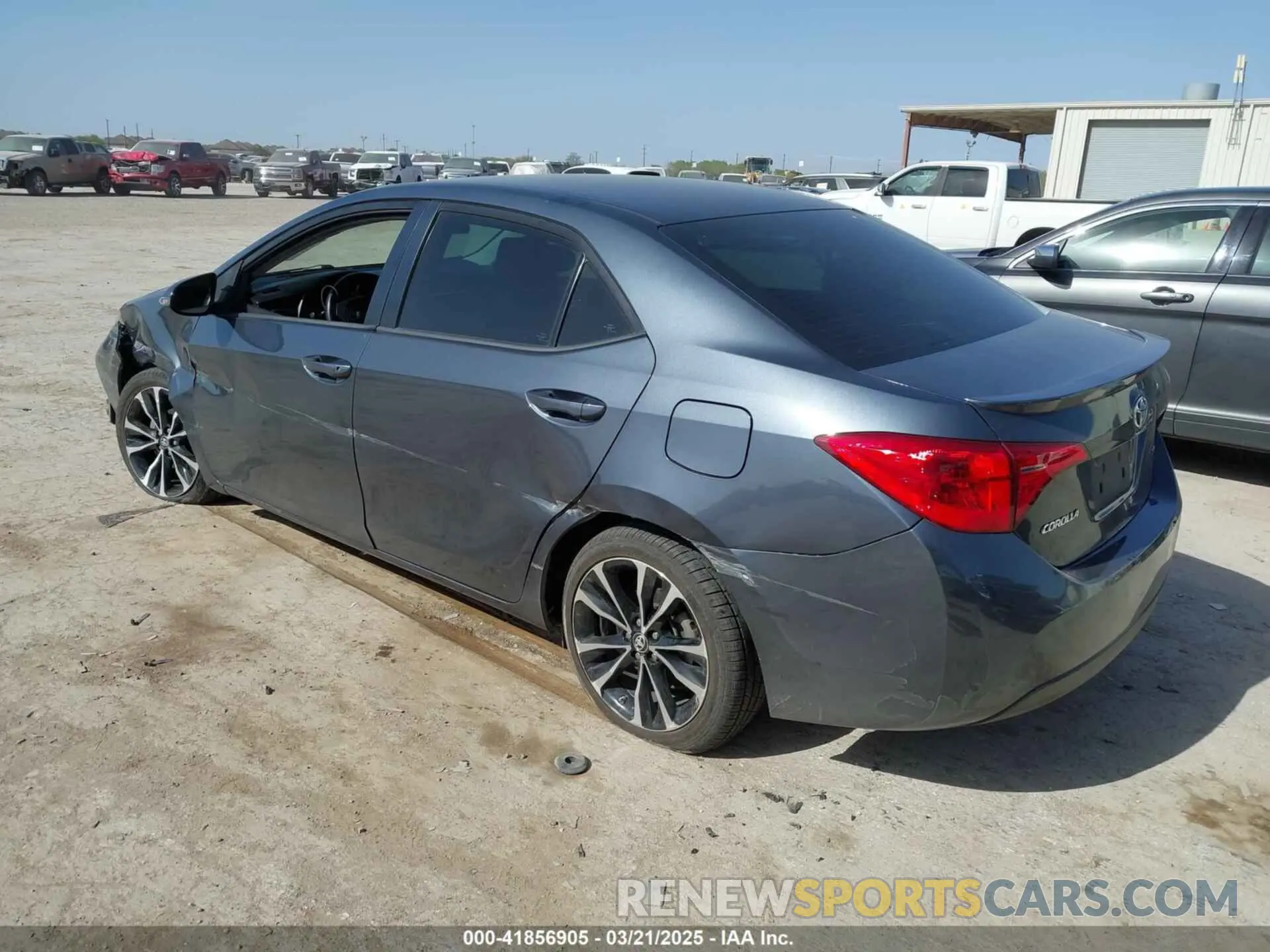 3 Photograph of a damaged car 5YFBURHE9KP910059 TOYOTA COROLLA 2019