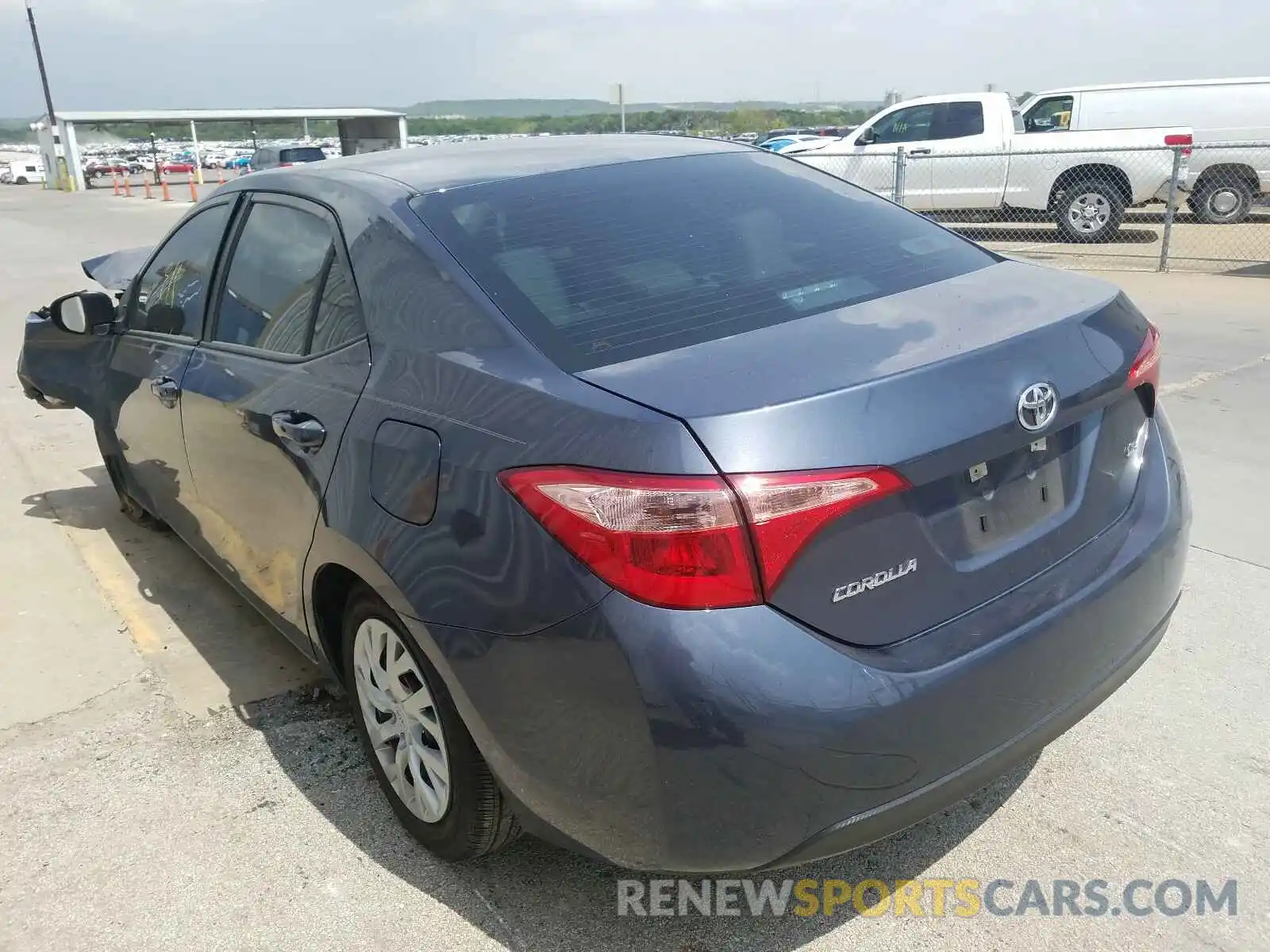 3 Photograph of a damaged car 5YFBURHE9KP914368 TOYOTA COROLLA 2019