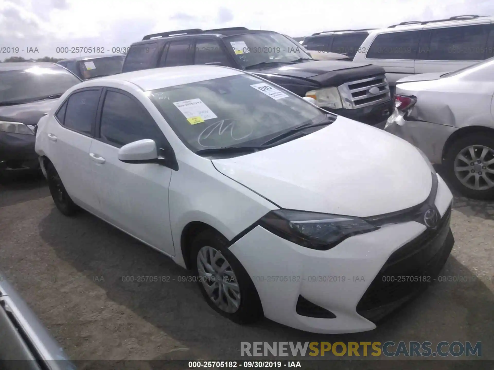 1 Photograph of a damaged car 5YFBURHE9KP914371 TOYOTA COROLLA 2019