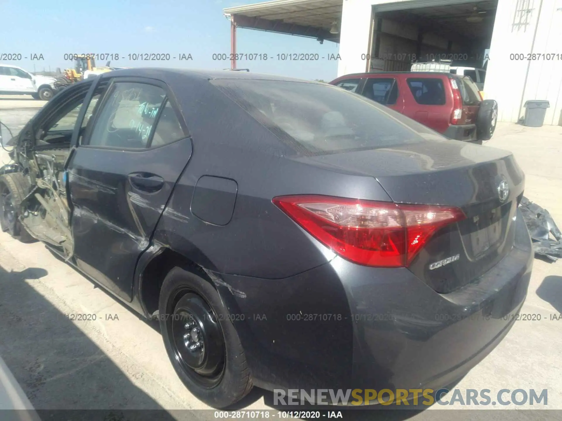 3 Photograph of a damaged car 5YFBURHE9KP915701 TOYOTA COROLLA 2019