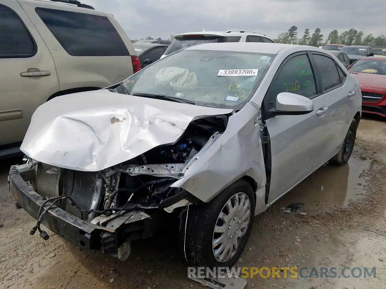 2 Photograph of a damaged car 5YFBURHE9KP918582 TOYOTA COROLLA 2019