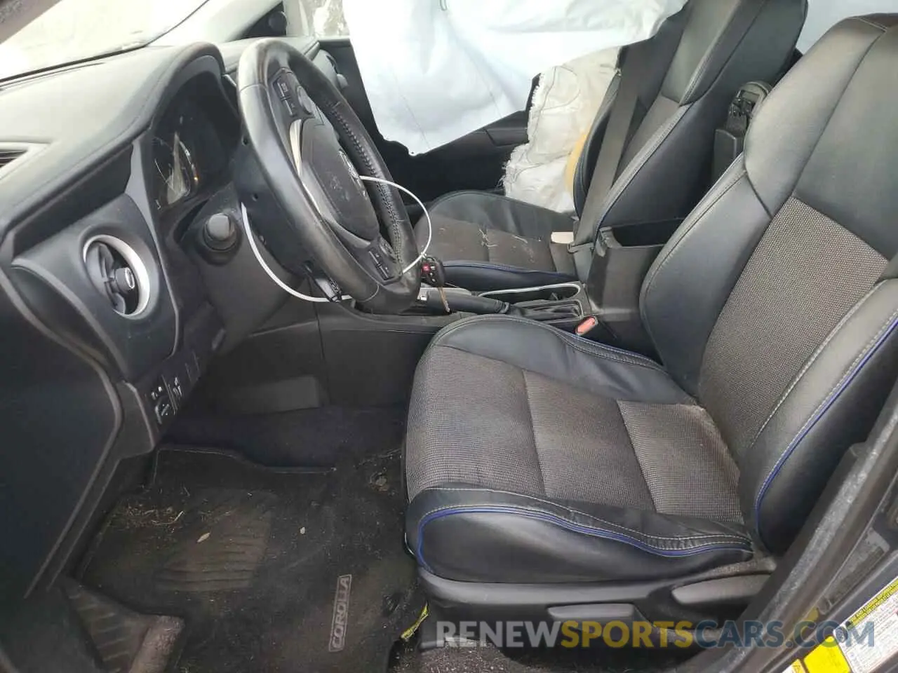 7 Photograph of a damaged car 5YFBURHE9KP918940 TOYOTA COROLLA 2019
