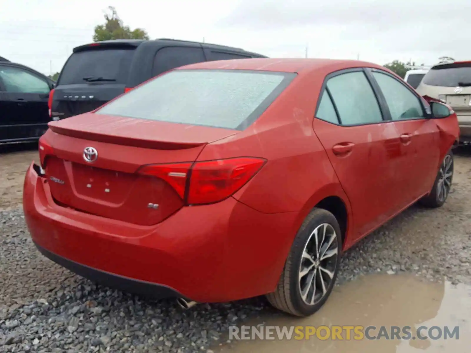 4 Photograph of a damaged car 5YFBURHE9KP920364 TOYOTA COROLLA 2019