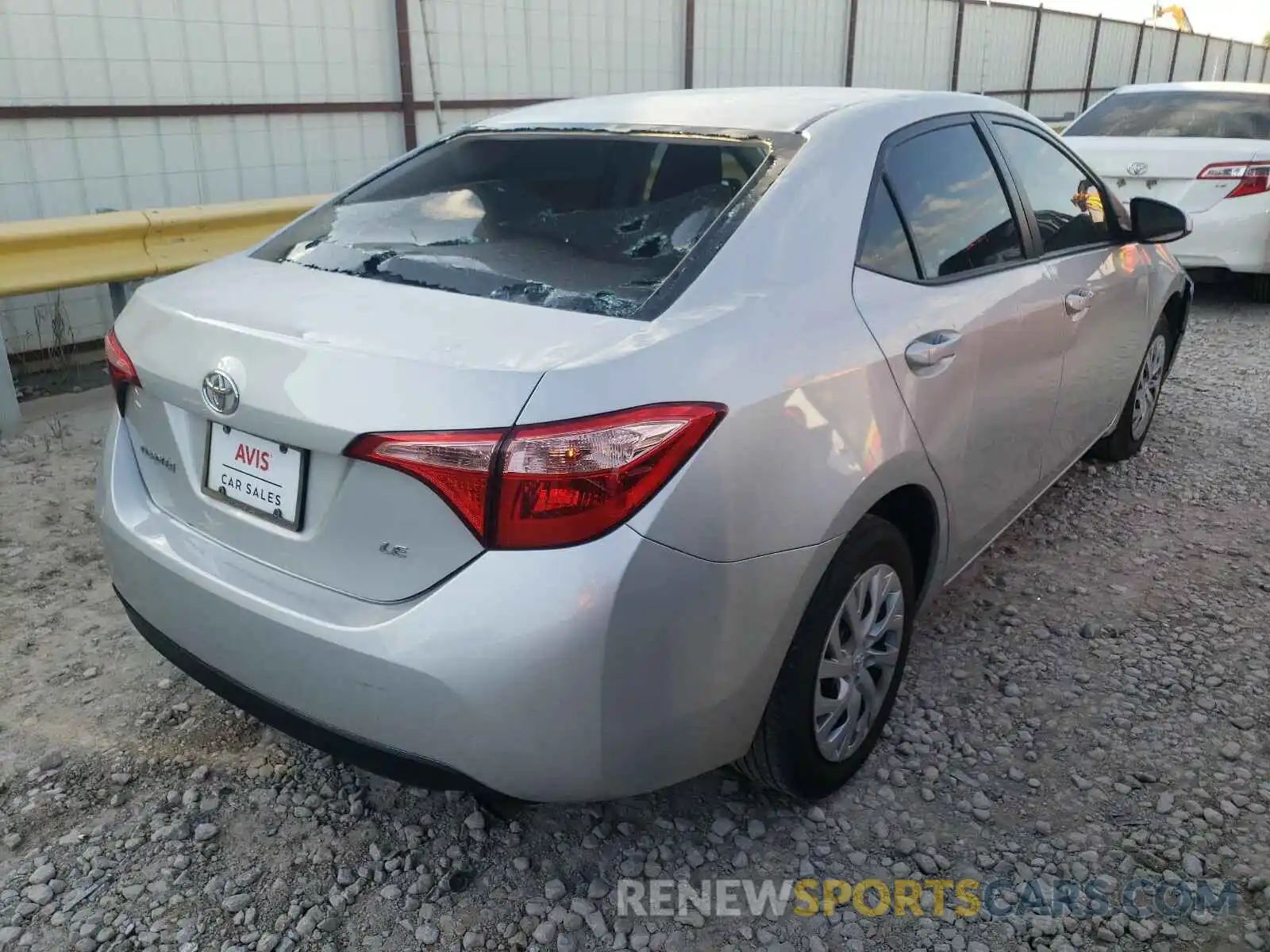 4 Photograph of a damaged car 5YFBURHE9KP922390 TOYOTA COROLLA 2019