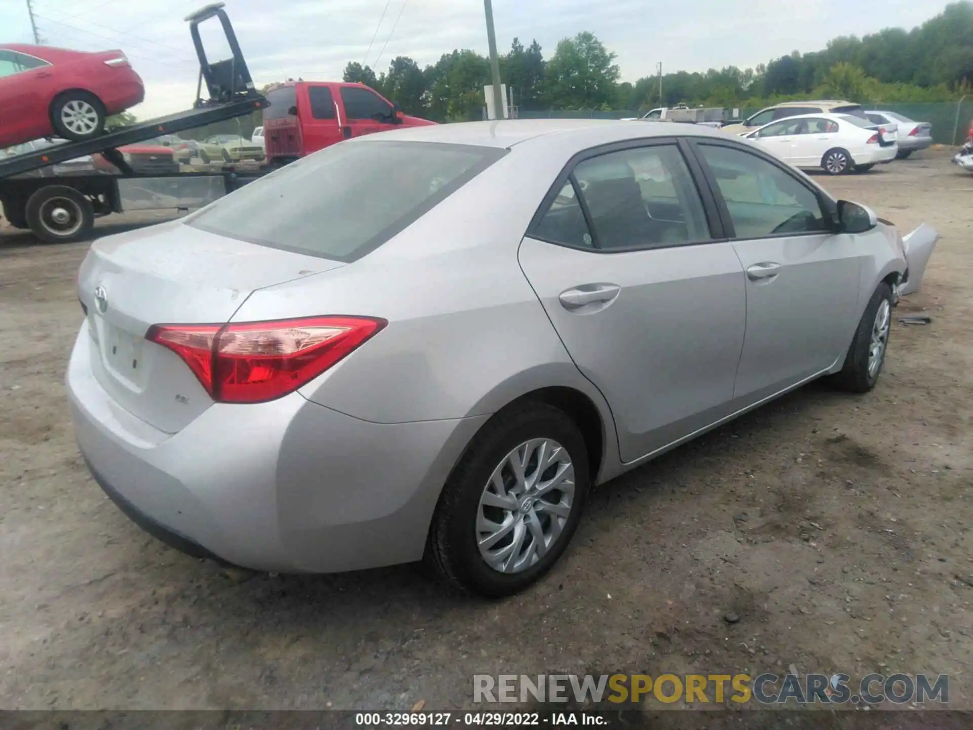 4 Photograph of a damaged car 5YFBURHE9KP928044 TOYOTA COROLLA 2019