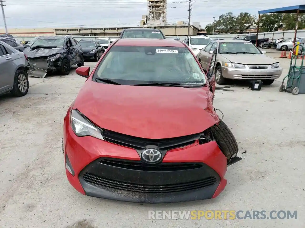 5 Photograph of a damaged car 5YFBURHE9KP931543 TOYOTA COROLLA 2019