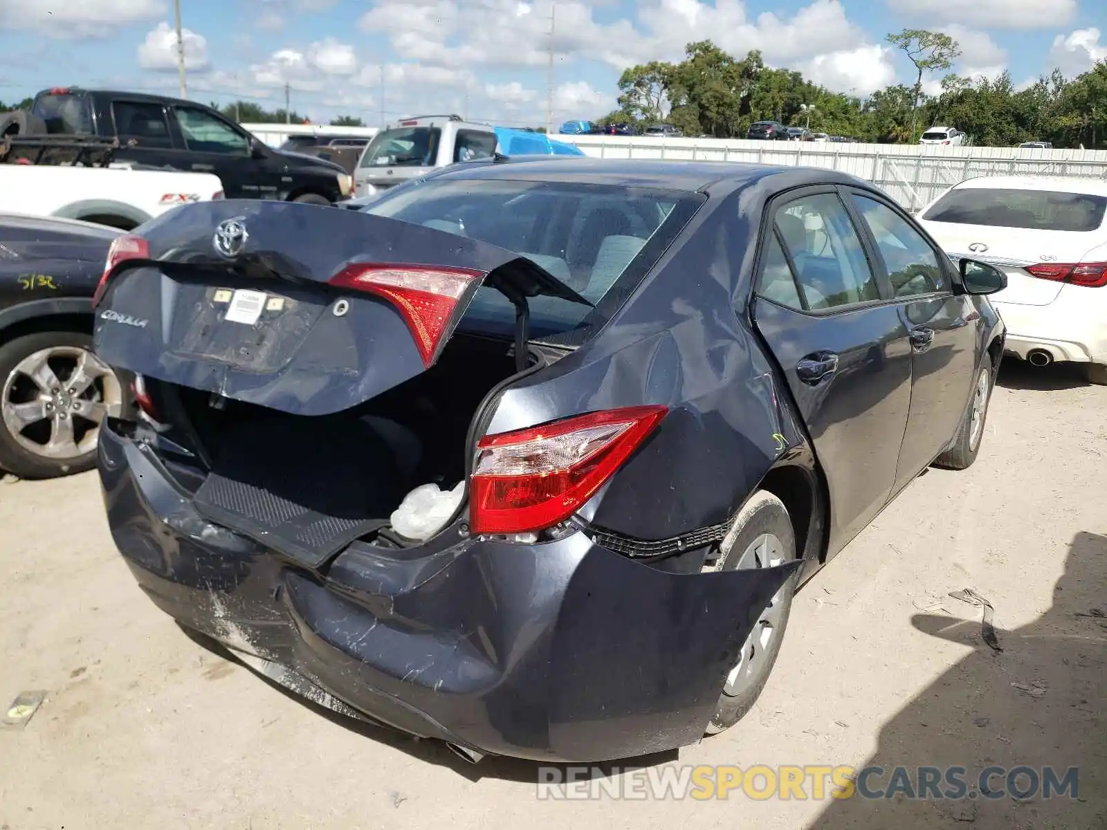 4 Photograph of a damaged car 5YFBURHE9KP932269 TOYOTA COROLLA 2019