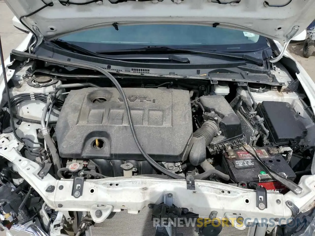 11 Photograph of a damaged car 5YFBURHE9KP932403 TOYOTA COROLLA 2019