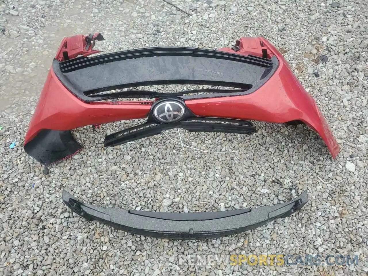 12 Photograph of a damaged car 5YFBURHE9KP932885 TOYOTA COROLLA 2019
