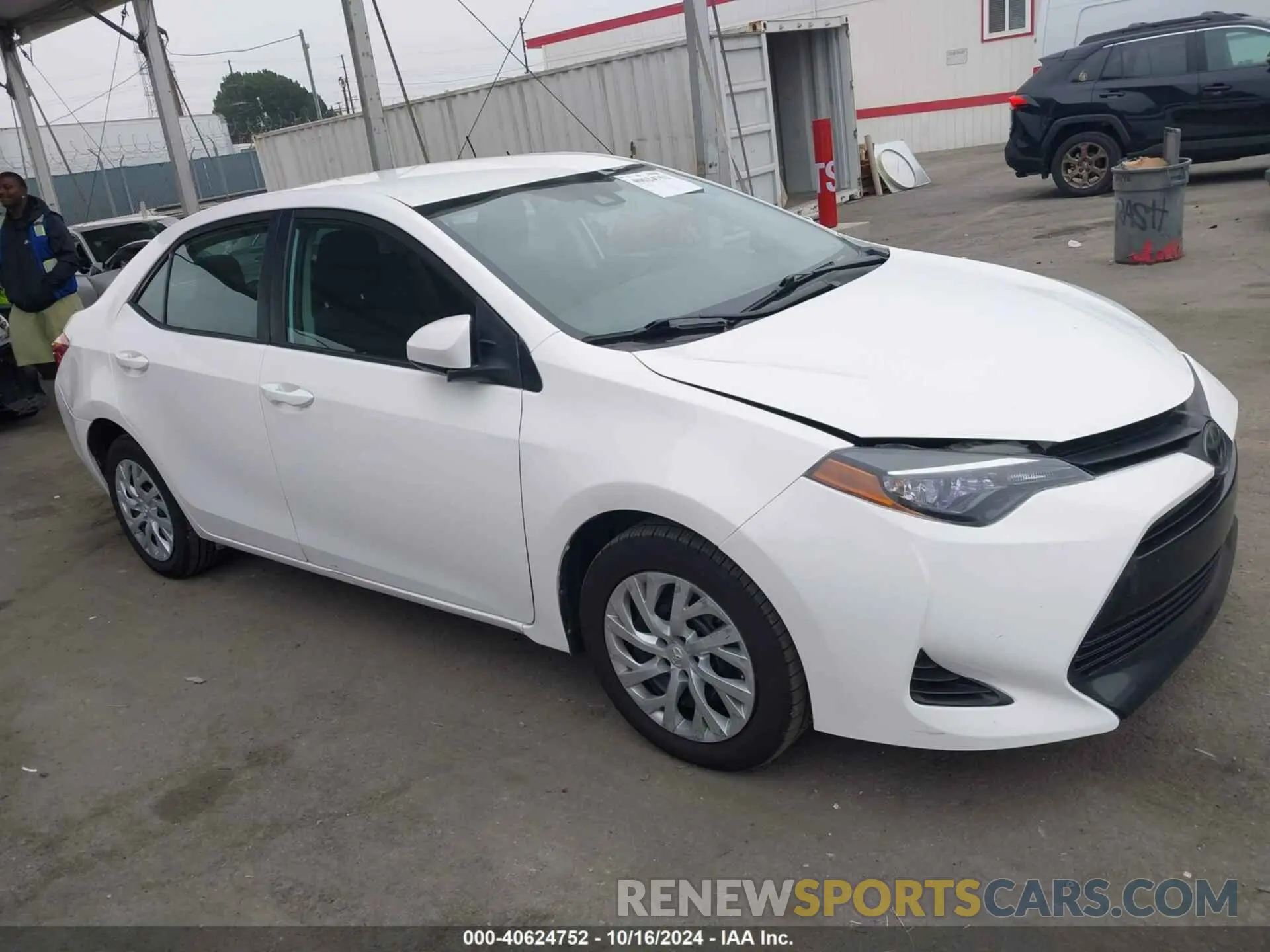 1 Photograph of a damaged car 5YFBURHE9KP933079 TOYOTA COROLLA 2019