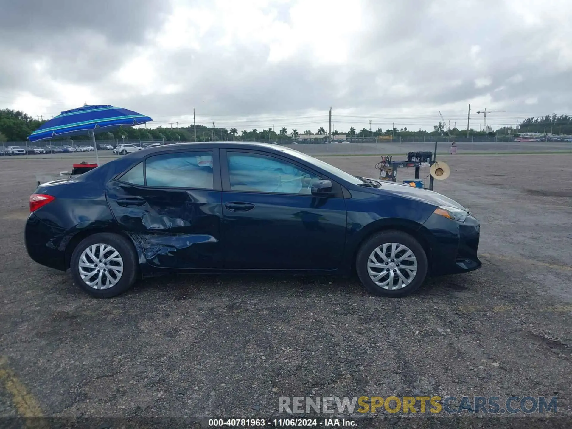 12 Photograph of a damaged car 5YFBURHE9KP933440 TOYOTA COROLLA 2019