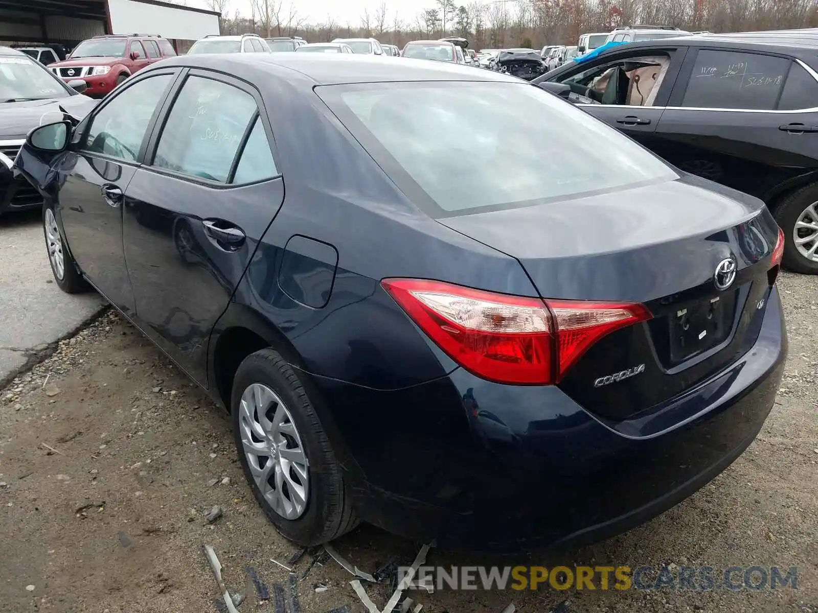 3 Photograph of a damaged car 5YFBURHE9KP936242 TOYOTA COROLLA 2019