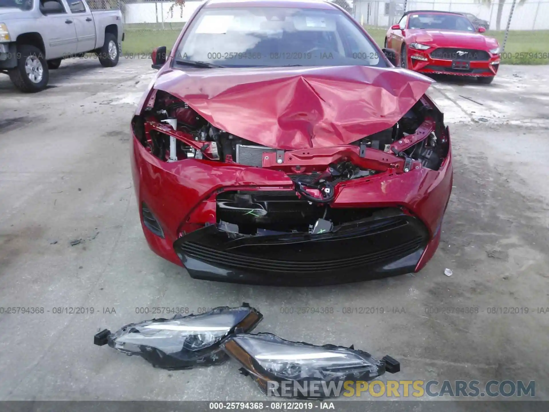 6 Photograph of a damaged car 5YFBURHE9KP938721 TOYOTA COROLLA 2019