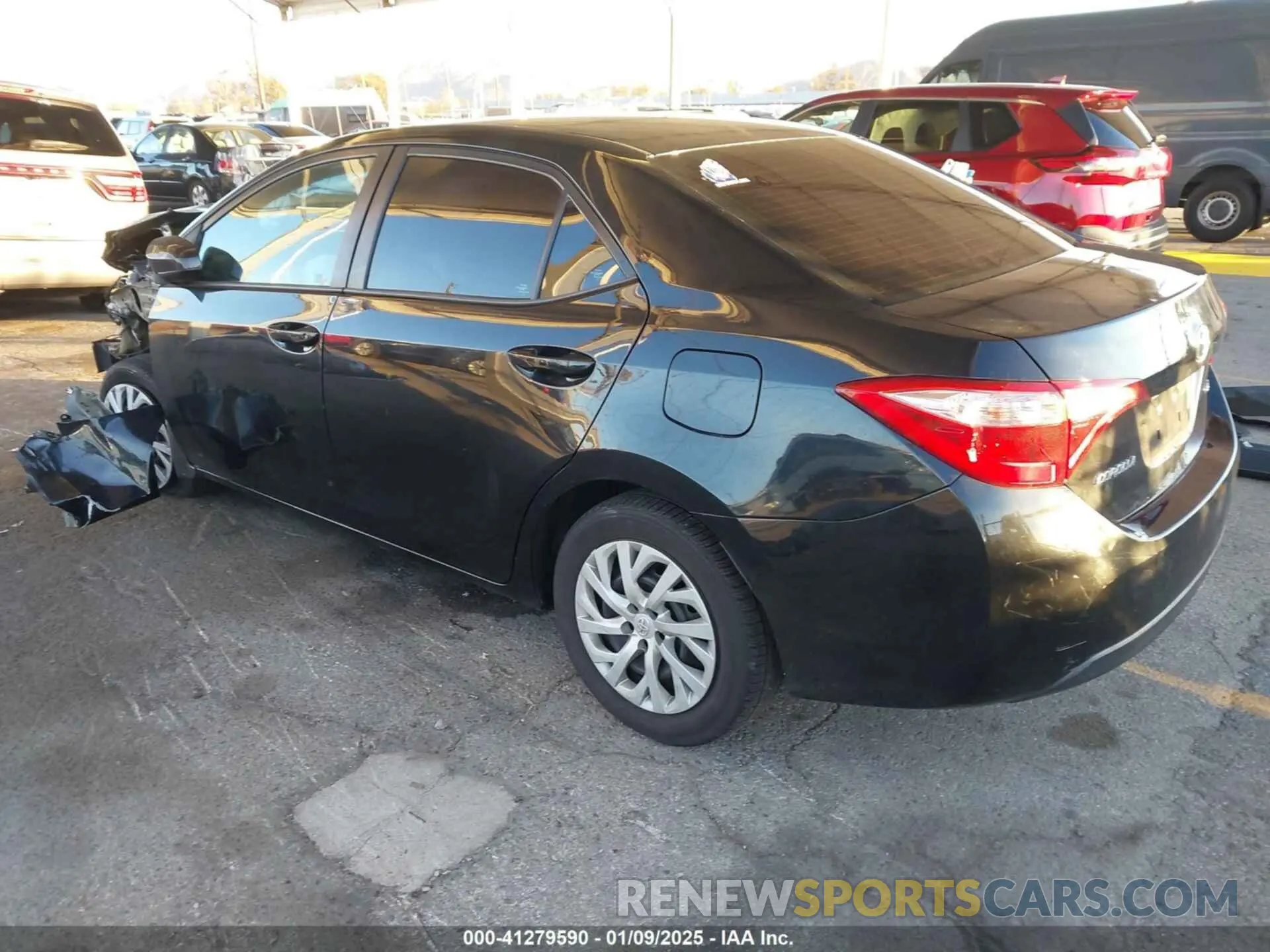 3 Photograph of a damaged car 5YFBURHE9KP939125 TOYOTA COROLLA 2019