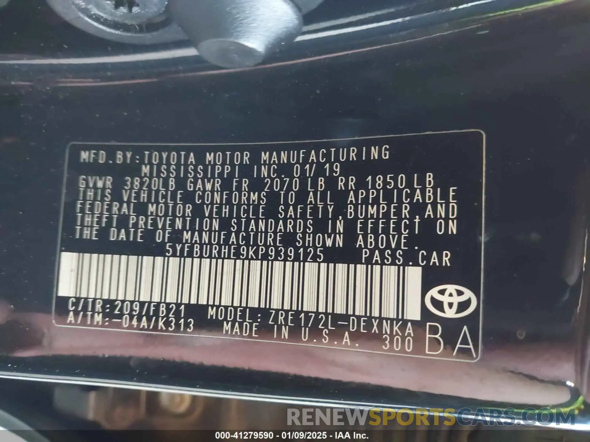9 Photograph of a damaged car 5YFBURHE9KP939125 TOYOTA COROLLA 2019